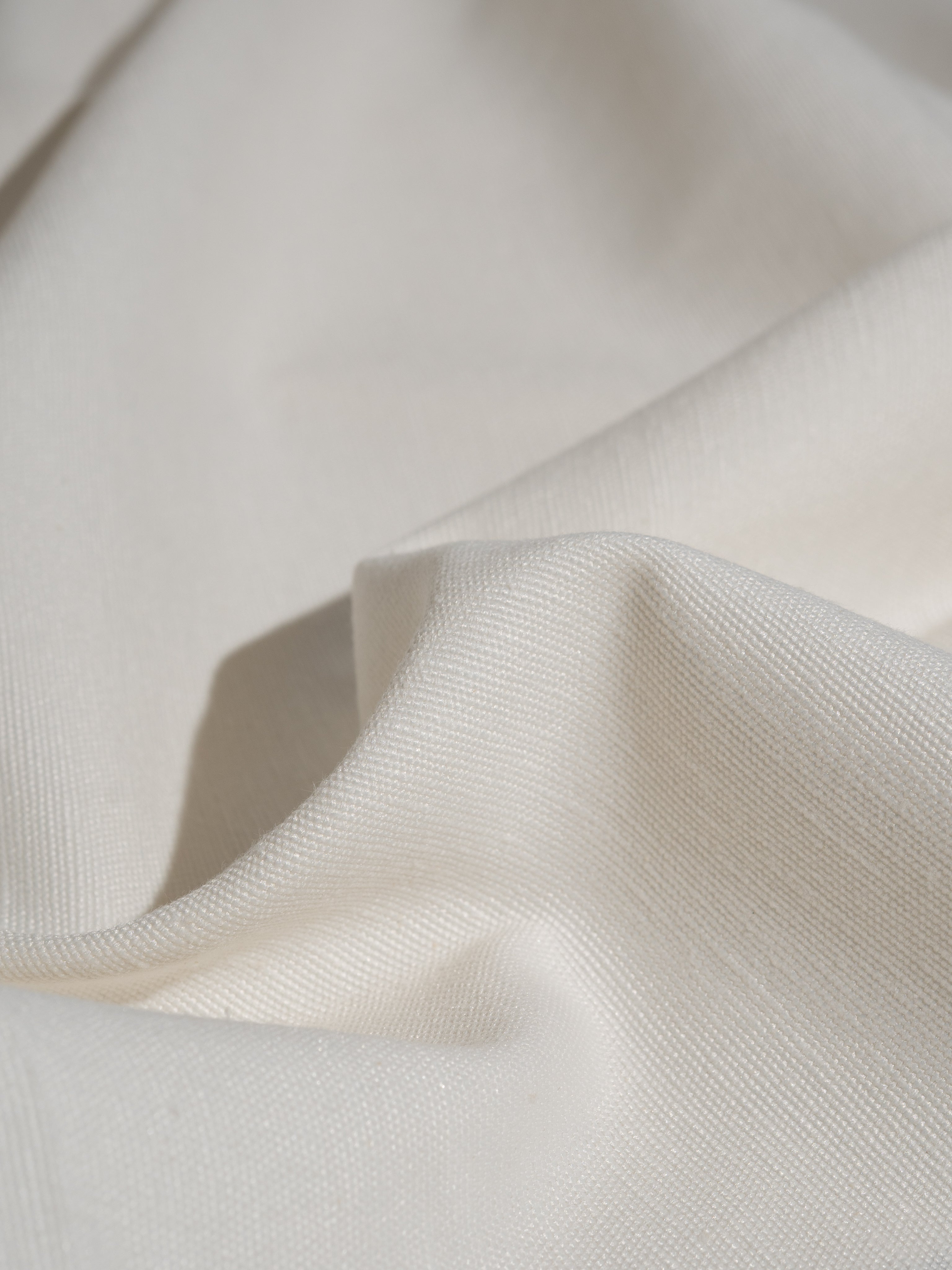 Slub-Texture Curtain